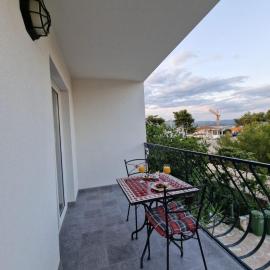 Apartments Sandra, hotel en Okrug Donji