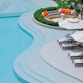 Laya Resort Phuket: Layan Plajı şehrinde bir otel