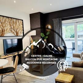 Black&White Home-by So'SerenityHome-Balcon-Parking