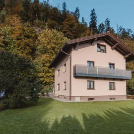 Apartment Bergblick by Interhome