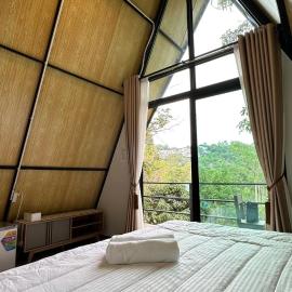 Chara resort & homestay Khao yai thiang, Hotel in Ban Khanan Chit