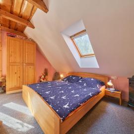 Studio Chlívce u Hronova-1 by Interhome
