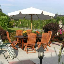 The Railway Lodge - 4 Bedrooms Sleeps 11 Pets Ok, hotell i Moate