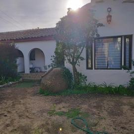 Gran casa a pasos de la playa