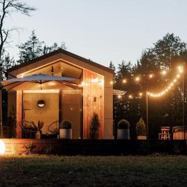 Vienis glamping - cozy and private forest house, hotel a Randamonys