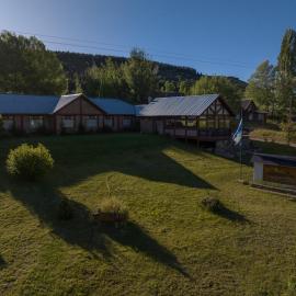 El Hostal del Rio, hotel i Aluminé