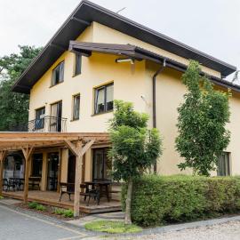 Milten Turystyczna, hotel em Łuków
