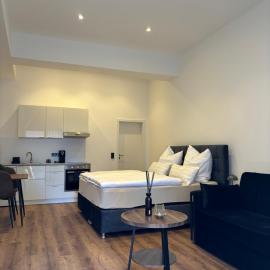 Schwentine Apartments mit privatem Whirlpool in Kiel, viešbutis Kylyje