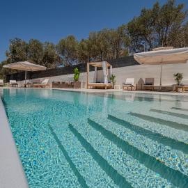 3As Luxury Villa with Heated Pool, Sauna and Gym