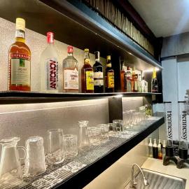 Trail Inn, hotel u gradu Puerto Prinsesa