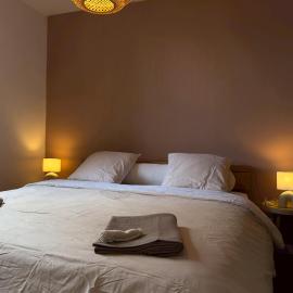 French Loft - Central & Comfy