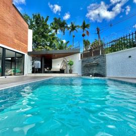 Mansión moderna Poblado-Piscina-