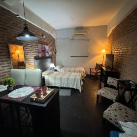 FA Temporarios 2 - Monoambiente zona Cardiológico - cochera, hotel em Corrientes