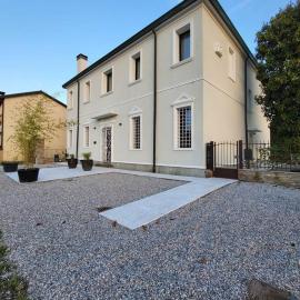 Villa Gallo Luxury Colli Euganei, hotelli kohteessa Villa Marin