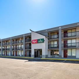 Red Roof Inn Richmond - Airport Sandston, hotel sa Sandston