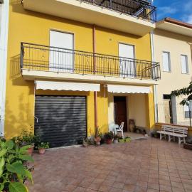 Casa vacanza-Il Sole di Sicilia, hotel u gradu Vita