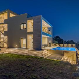 Luxury Villa Providenza, hotel i Kaštela