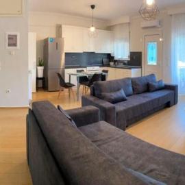 Getaway Apartment, hotel in Neoi Epivates