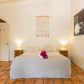 Caya Luna Apartments casita Trupiaal, hotel in Oranjestad
