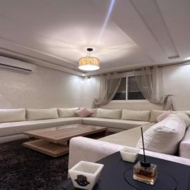 Jolie appartement à Ifrane calme et spacieux, hotel di Ifrane