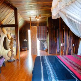 Khu Du Lich Sinh Thai Ako Ea Homestay Ako Ea, hotel in Buôn Dhă Prŏng