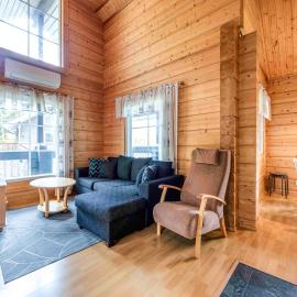 Karkelopirtti 2 B Incl AC, Sauna, Terrace, Jacuzzi for extra fee, hotel en Himos