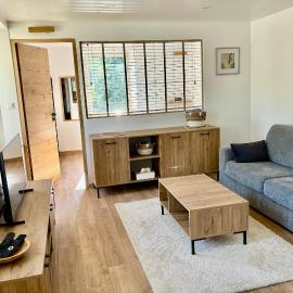 Appartement neuf 2 pièces 43m2 "Les Cimes", hotel in La Chaux Neuve