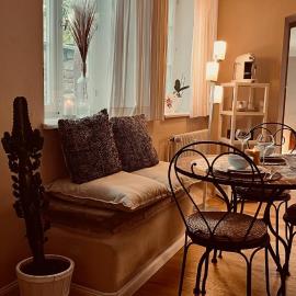 Apartment am Schloss - FLAIR, hotel in Saarbrücken