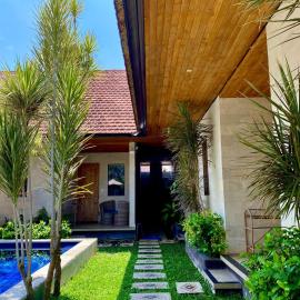 Uma Sindu Homestay, готель у Санурі