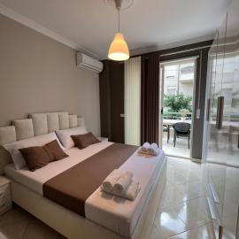 Lake View Apartment Tirana