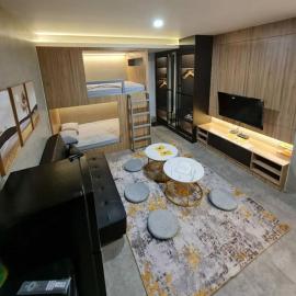 Golden Reindeer City Studio, hotel di Bandung