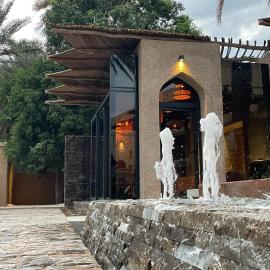Muskad, Hotel in Al Hamra