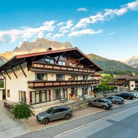 Rustika - Appartements & Spa, hotell i Ehrwald