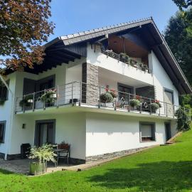 Ferienwohnung Iris Schumacher، فندق في سيمراث