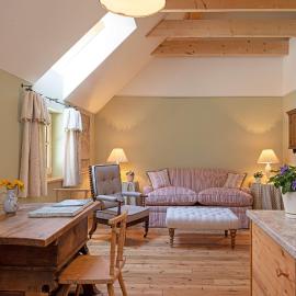 Altaussee Retreat Apartment - Your Austrian Home