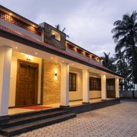 Reunion Ocean Daaffy - Beach House, hotel u gradu Udupi