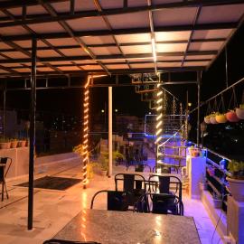 MOON NIGHT GUEST HOUSE, hotel a Jodhpur