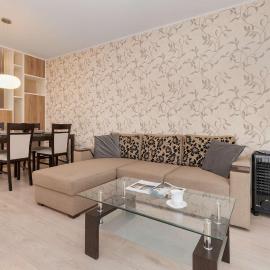 Przytulny Apartament z Widokiem na Morze i Parkingiem by Noclegi Renters