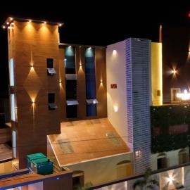 Suthanthira stay Inn, hotel en Dindigul