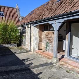 No1 The yard, Regilbury Court, Winford