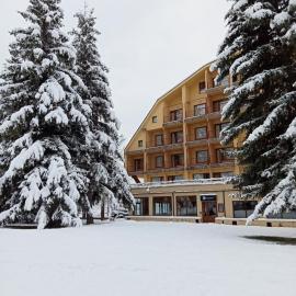 Apartamentos SNÖ Edelweiss, hotel u gradu Cerler