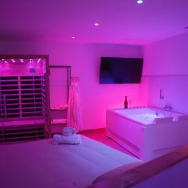 Suite Détente - Spa & Sauna, Hotel in Étampes