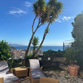 Appartement 3 chambres 130 m2 vue mer avec piscine Cap d'Ail Monaco