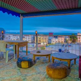 Dinosaur Anza Surf House, hotel u Agadiru