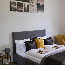 A part alatt Apartman