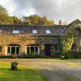 The Coach House Knipoch, hotel a Oban