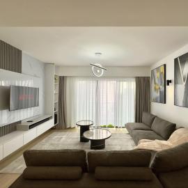 Stylish 1BR Condo with Pool, Gym, Parking & Wi-Fi، فندق في نيروبي