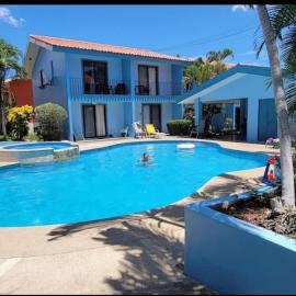 Renovated apartment in Las Palmas, hotel in Coco