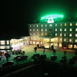 Mạnh Tuân Hotel MC - by BAY LUXURY