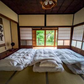 entr, hotel a Sasayama